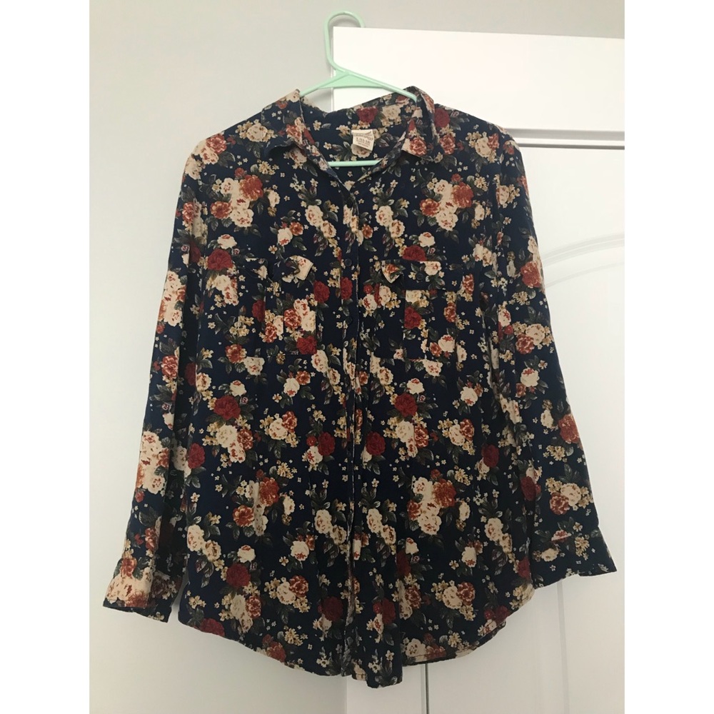 Floral button up